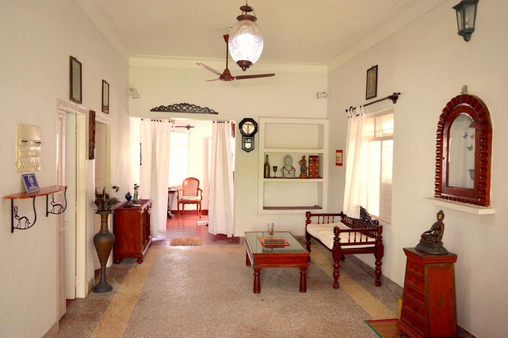 La Maison Blanche Hotel Pondicherry Exterior photo